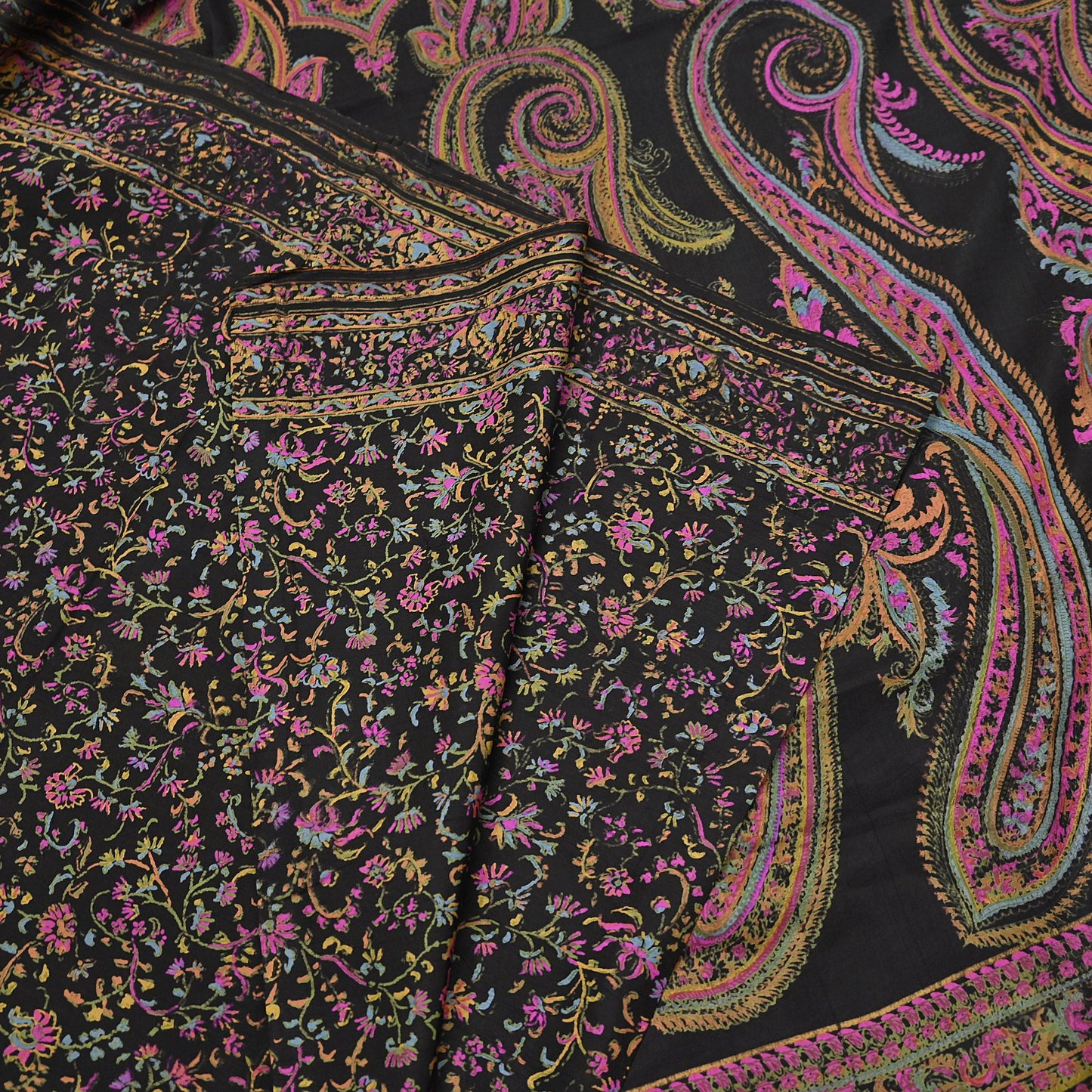 Indian Vintage Sari Black Printed Pure Silk Sarees Craft Fabric 5yd Sewing Floral Soft Dress Designing  for Crafting Quilting Upcycle Wrap