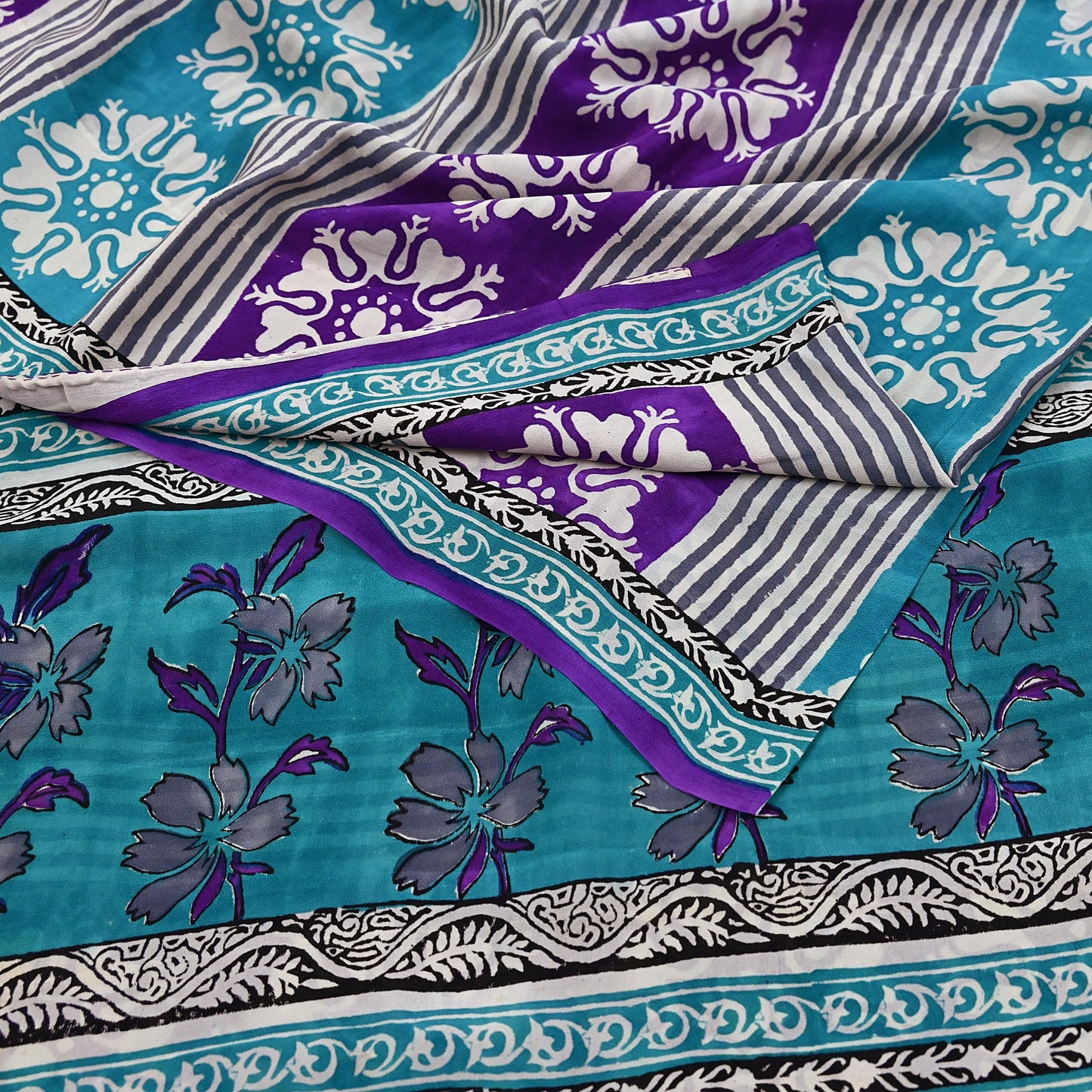 Indian Vintage Purple & blue Pure Crepe Silk Saree Floral Print 5 Yards Soft Sewing Fabric for Dressmaking, Quilting, Crafting Upcycling