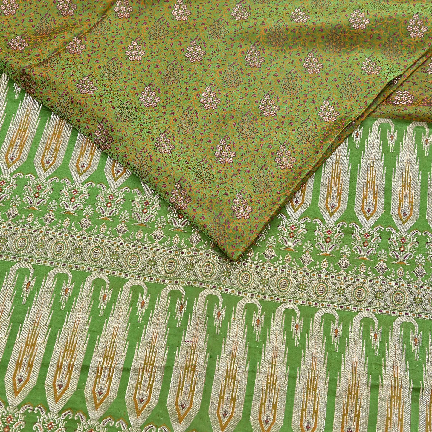 Indian Vintage Sari Green Heavy Pure Satin Silk Woven Banarasi Tanchoi Saree 5Yd Ethnic Craft Fabric Upcycle Bridal Heavy Sarees