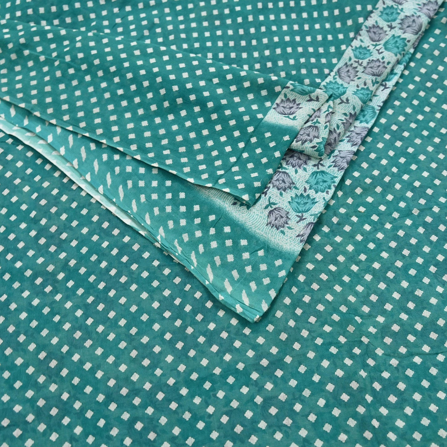 Indian Vintage Sari Green & White Printed Pure Cotton Sarees 5Yd Craft Fabric Soft Sewing Sarong Wrap Boho Upcycle quilting Dress making