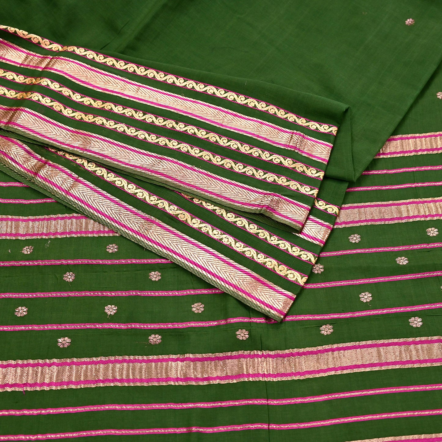 Vintage Sari Green Pure Cotton Hand Woven Sarees Craft Fabric Zari 5Yd Sewing Soft Crafting Dress making Upcycle Quilting Zigzag
