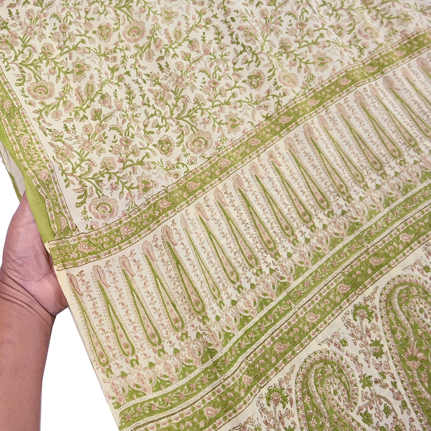 Indian Vintage Ivory & Green Saree Pure Silk Printed Sari 6yd Sewing Craft Fabric Dress Making Soft Crafting Quilting Quilting Upcycle