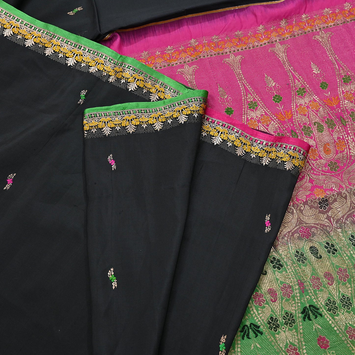 Indian Vintage Sari Green & Pink Hand Woven Sarees 100% Pure Silk Zari 5Yd Craft Fabric Sewing Dress making Quilting Crafting
