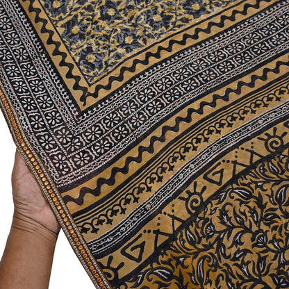 Indian Vintage Sari Beige & Black Pure Georgette Silk Printed Sarees 5Yd Craft Fabric Sewing Quilting Dress making Crafting Quilting Upcycle