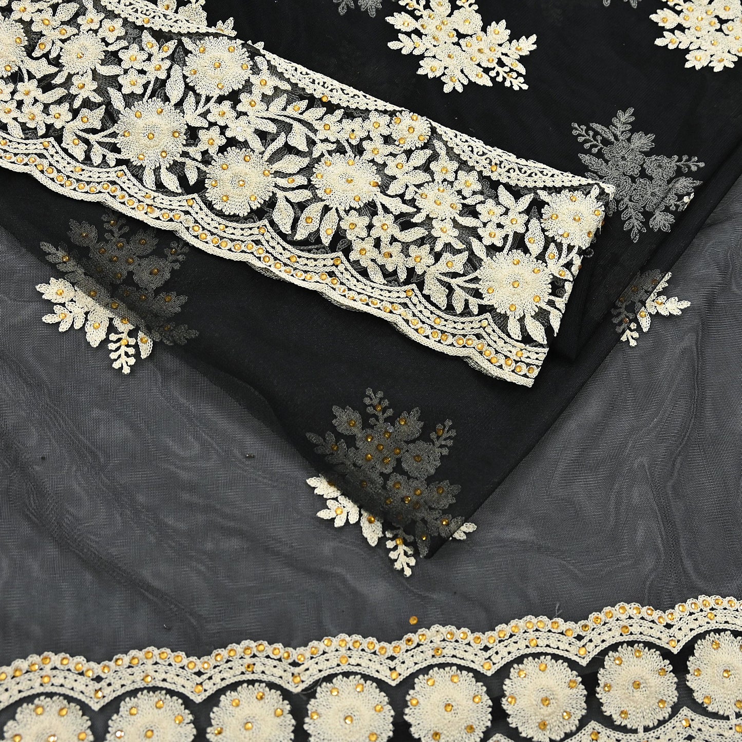 Indian Vintage Black Net Saree Heavy Hand Embroidery 6Yards Soft Mesh Fabric Ideal for Crafting Wedding Wear Bollywood sarees