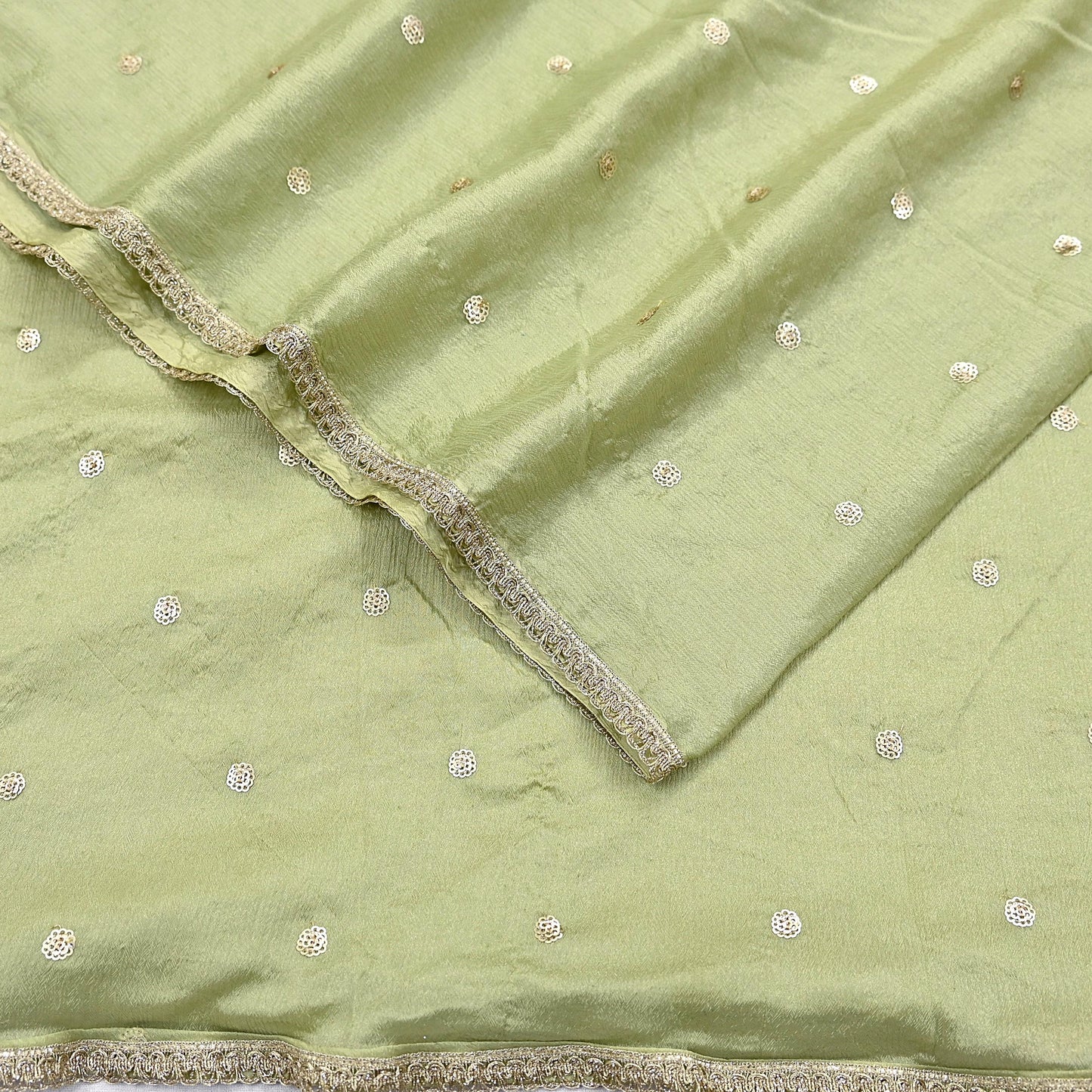 Indian Vintage Dupatta Pista Green Artificial Silk Long Stole hand Embroidered Leheria Scarves Floral Design Stole Veil Wrap
