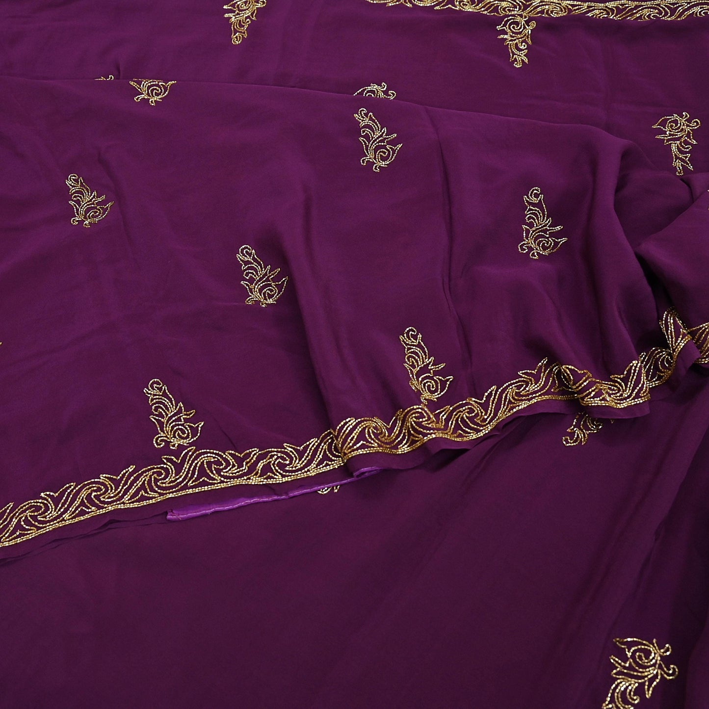 Indian Vintage Heavy Sari Purple Pure Crepe Silk Hand Embroidered Saree Craft Fabric 5Yd Sewing Dress making Crafting Quilting Blouse size M