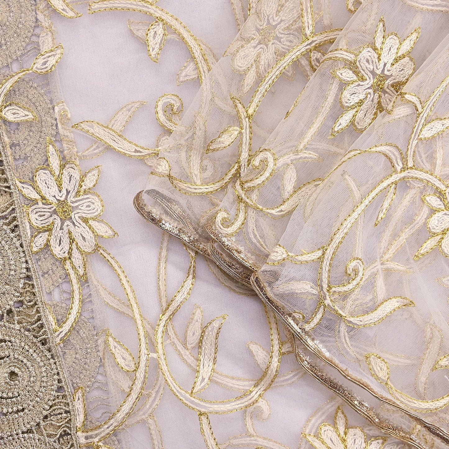 Indian Vintage Heavy Dupatta White Net Mesh Long Stole Hand Embroidered Scarves Wedding/Party Wear