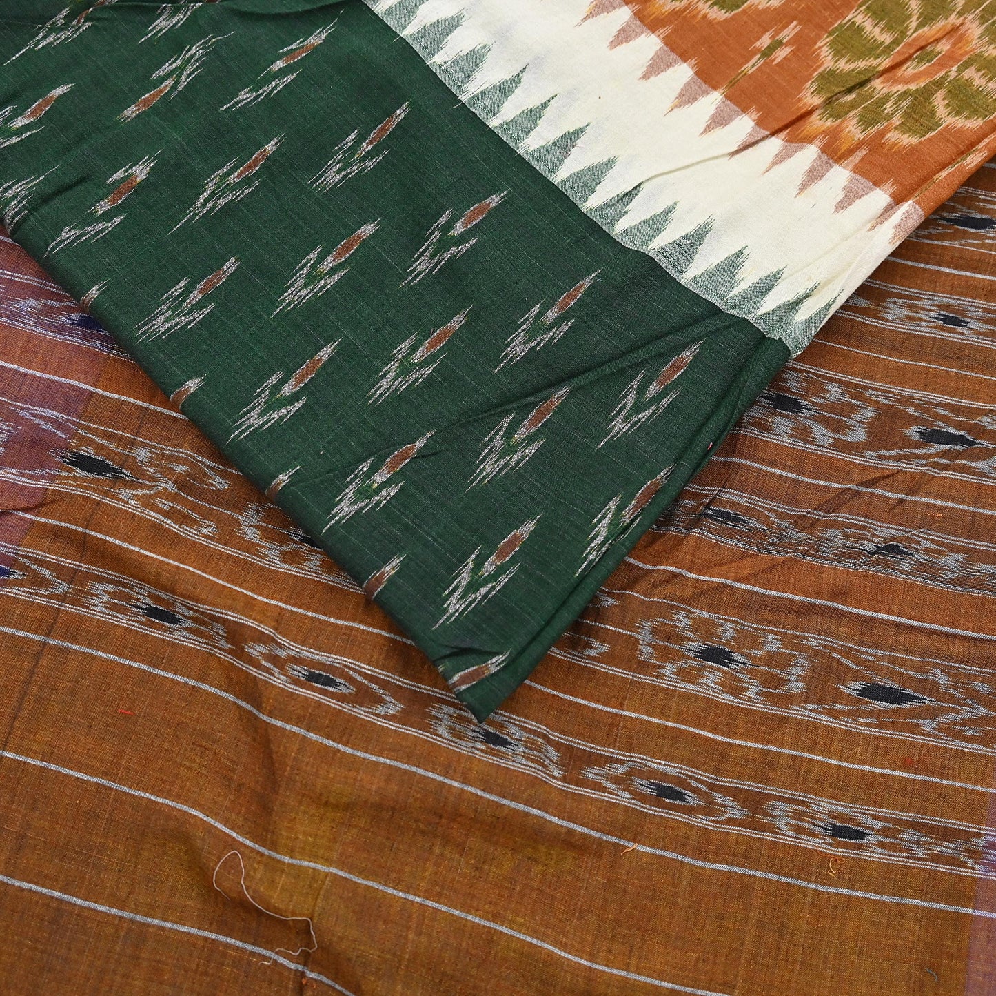 Indian Vintage Sari Rusty & Green Hand woven Sambalpuri Ikat Sarees Pure Cotton Craft Fabric 5Yd Ethnic Chackra Border Dress Making Upcycle