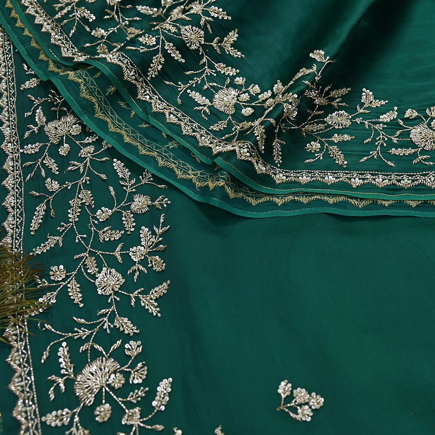 Rare Vintage Bottle Green Pure Organza Silk Saree Zardozi Hand Embroidered Designer Abu Jani Sari 6 Yard Bollywood Party Wear