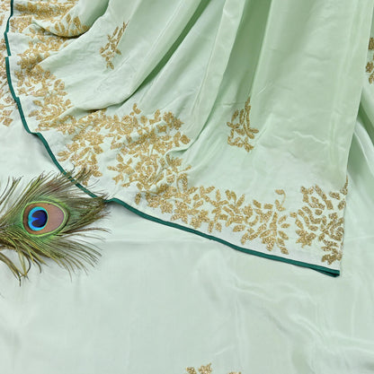 Rare Vintage Green Pure Silk Saree Hand Embroidered Fabric 6 Yards Sari Bollywood Party Wear Ethnic Designer Saree