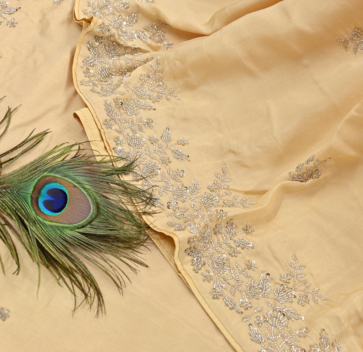 Rare Vintage Yellow Blend Silk Saree Hand Embroidered Fabric 6 Yard Sari Bollywood Party Wear Ethnic Designer Saree