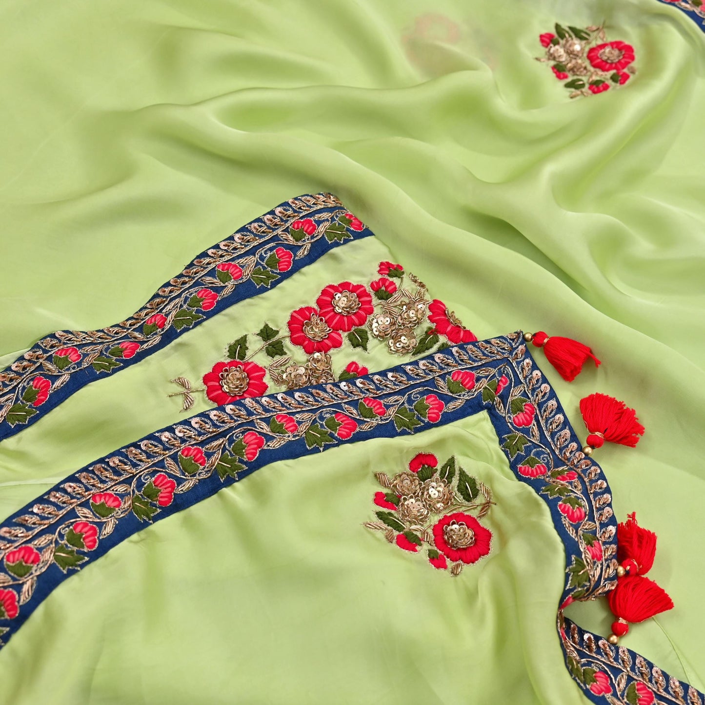 Rare Vintage Green Pure Satin Silk Saree Hand Embroidered Designer Sabyasachi Sari 6 Yard Bollywood Party Wear with Padded Blouse size 34"