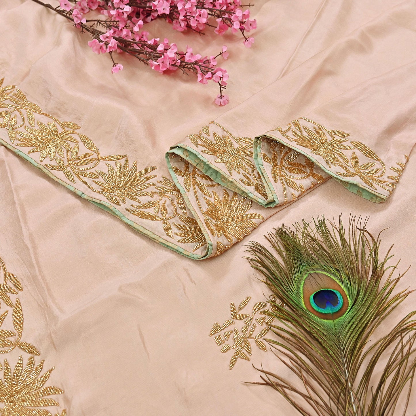 Rare Vintage Peach Pure Silk Saree Hand Embroidered Fabric 5.5 Yards Sari Bollywood Party Wear Ethnic Designer Saree