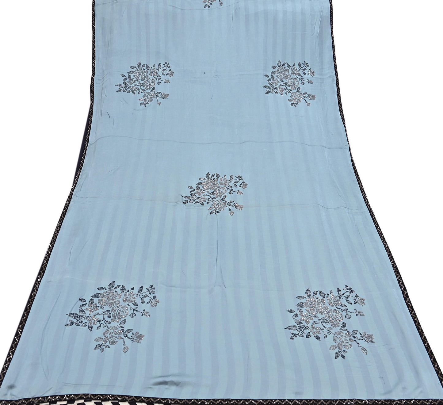 Rare Vintage Gray & White Pure Satin Silk Saree Hand Embroidered Fabric 5.5 Yards Sari Bollywood Party Wear Ethnic Saree with Blouse Fabric