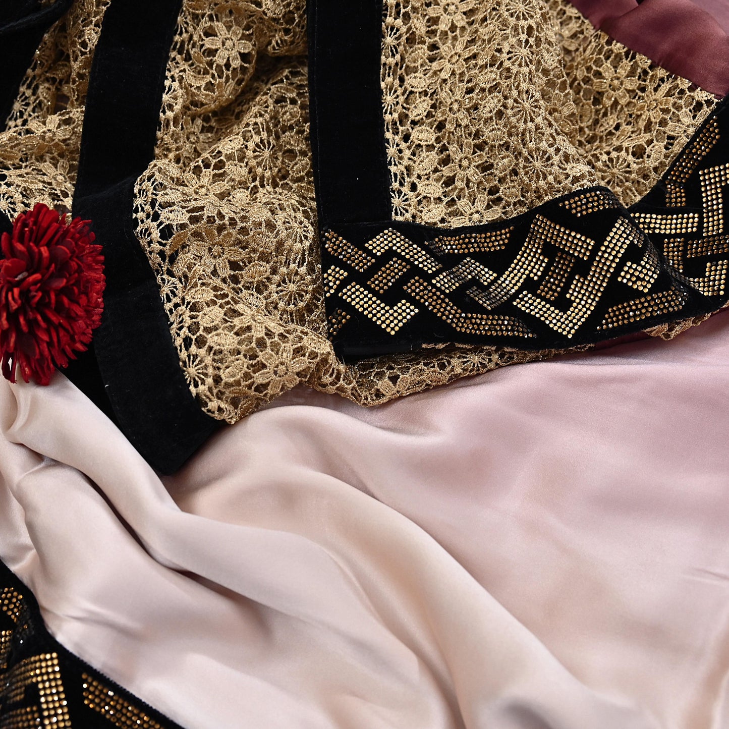 Rare Vintage Brown & Peach Pure Satin Silk Saree Hand Embroidered Fabric 5.5 Yards Sari Bollywood Party Wear Ethnic Designer Saree