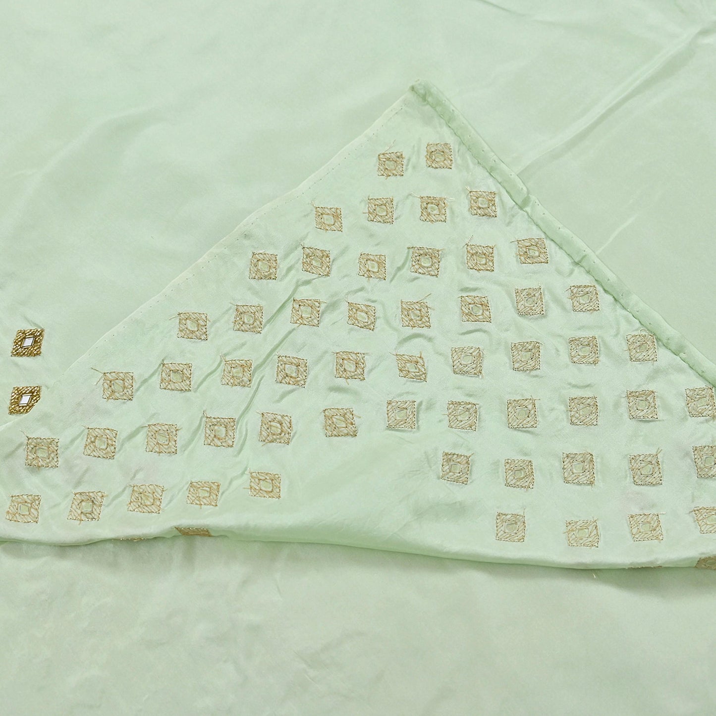 Rare Vintage Green Pure Silk Saree Hand Embroidered Fabric 6 Yard Sari Bollywood Party Wear Ethnic Designer Saree