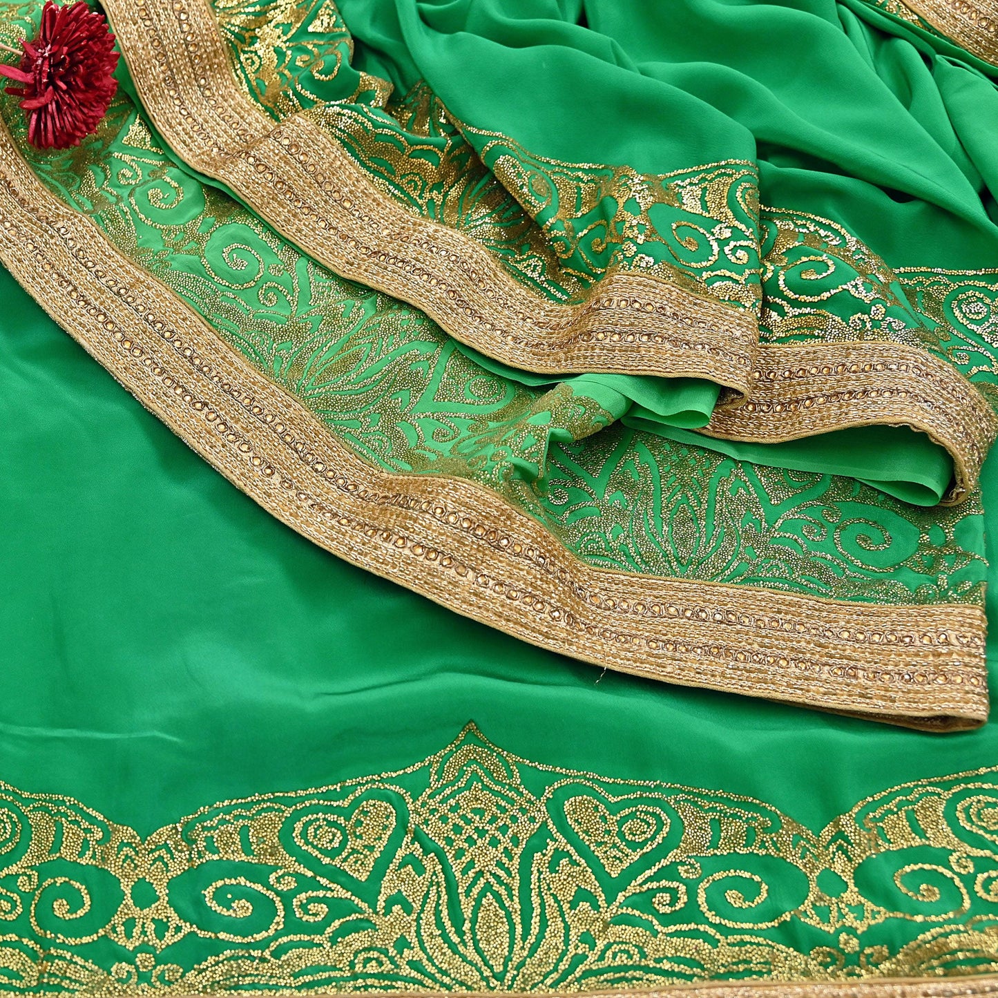 Rare Vintage Green Pure Crepe Silk Saree Embroidered Fabric 6 Yard Sari Bollywood Party Wear Saree with blouse fabric