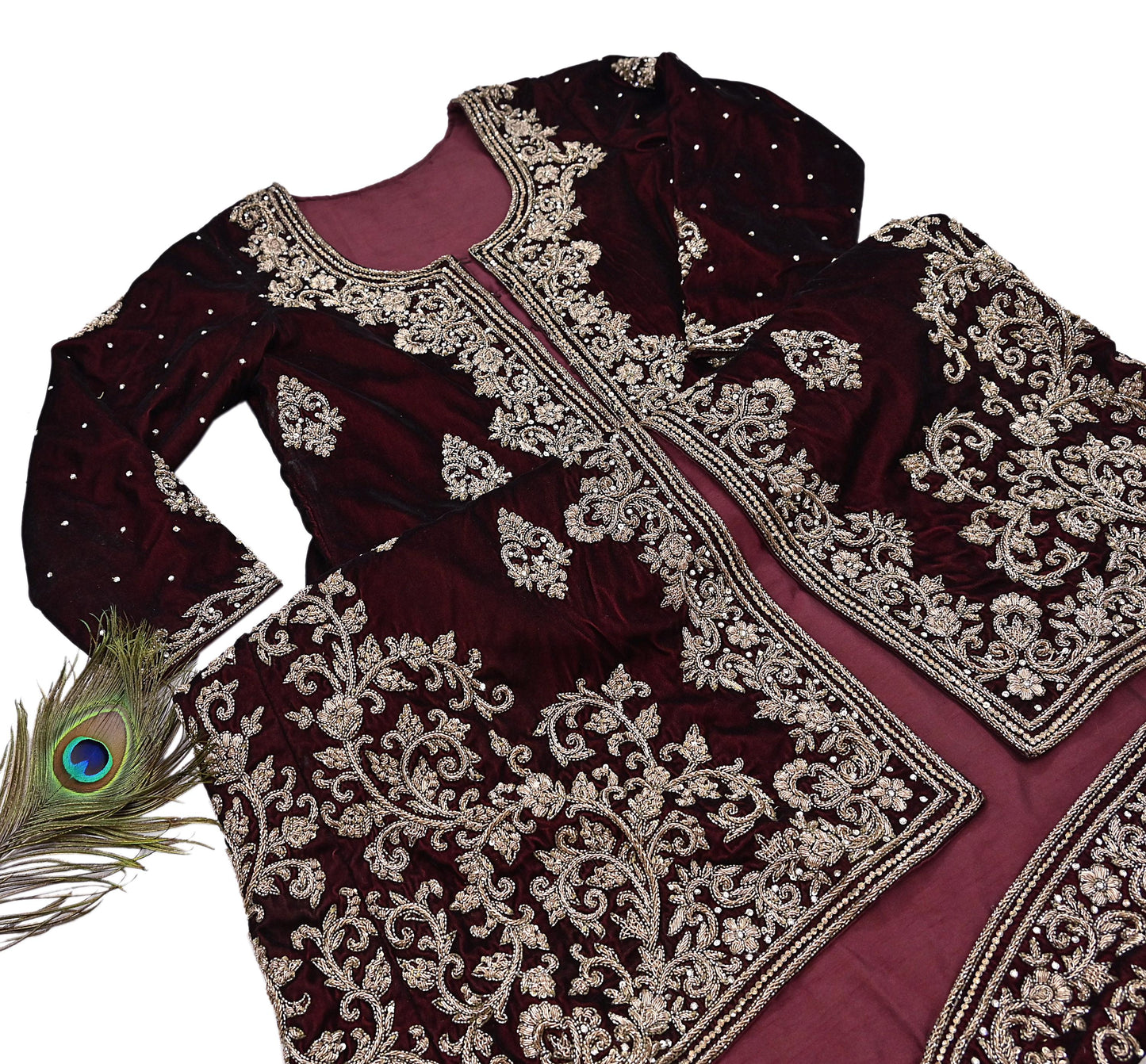 Maroon Velvet Indo-Western Kurti Dress Vintage Bollywood Dress Zardozi Embroidered Floor Length Ethnic Party Wear Wedding Outfit