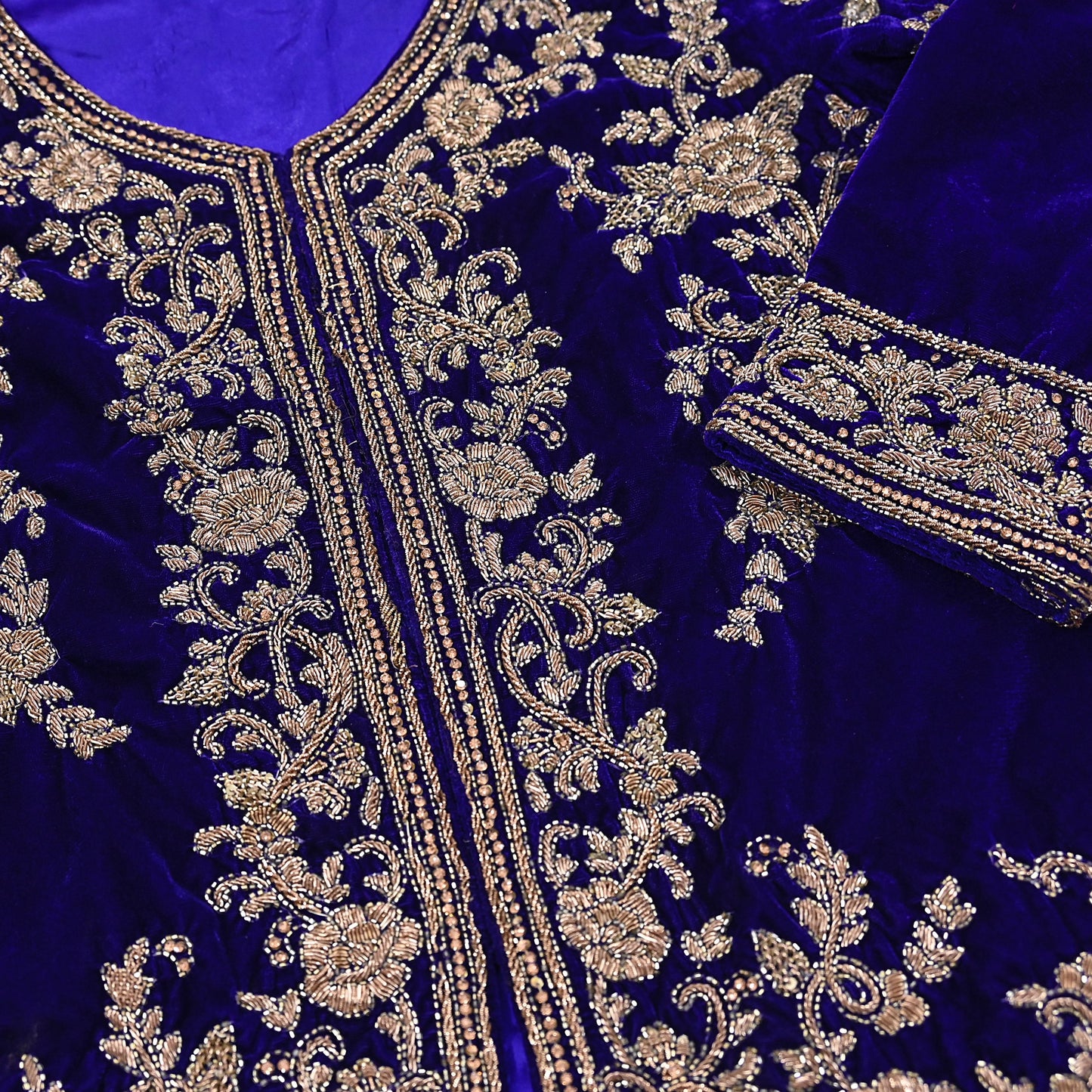 Royal Blue Velvet Anarkali Gown Vintage Bollywood Dress hand Zardozi Embroidered Floor Length Ethnic Party Wear Wedding Outfit
