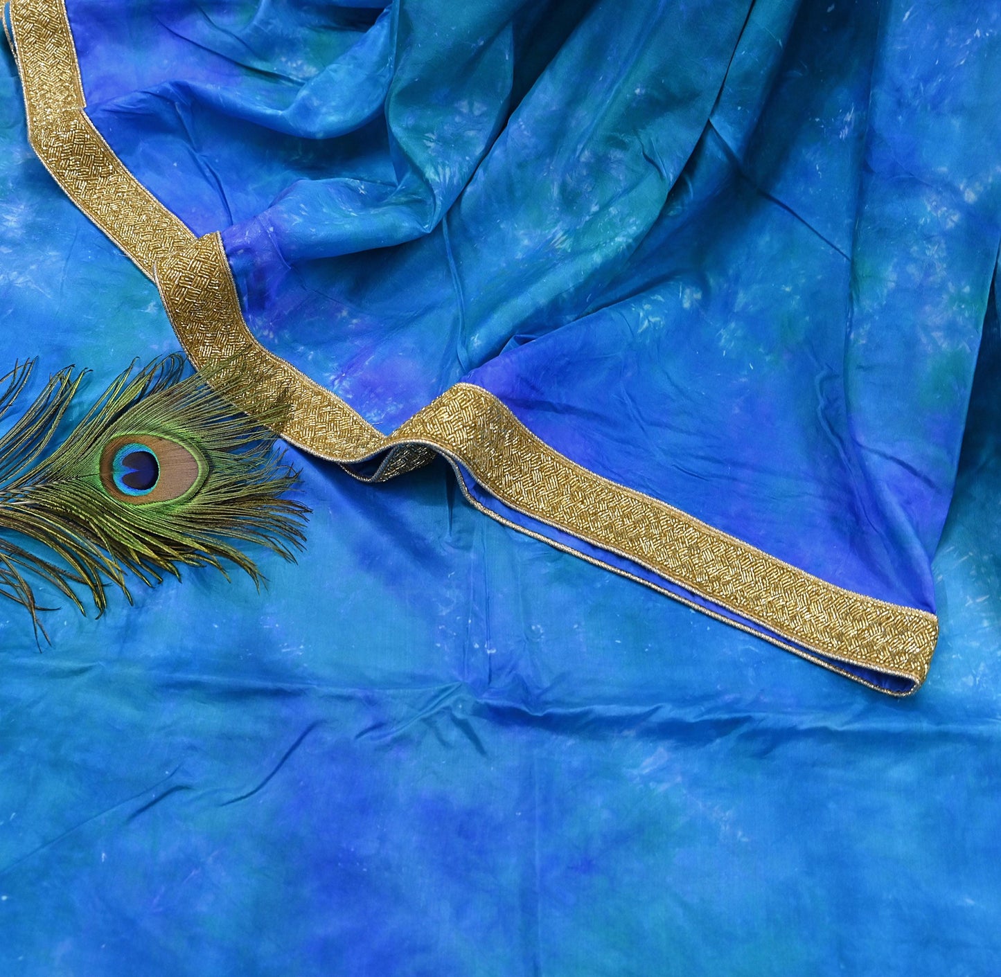 Rare Vintage Green & Blue Pure Silk Saree Hand Embroidered Tie dye Fabric 5.5 Yards Sari Bollywood Party Wear Ethnic Designer Saree