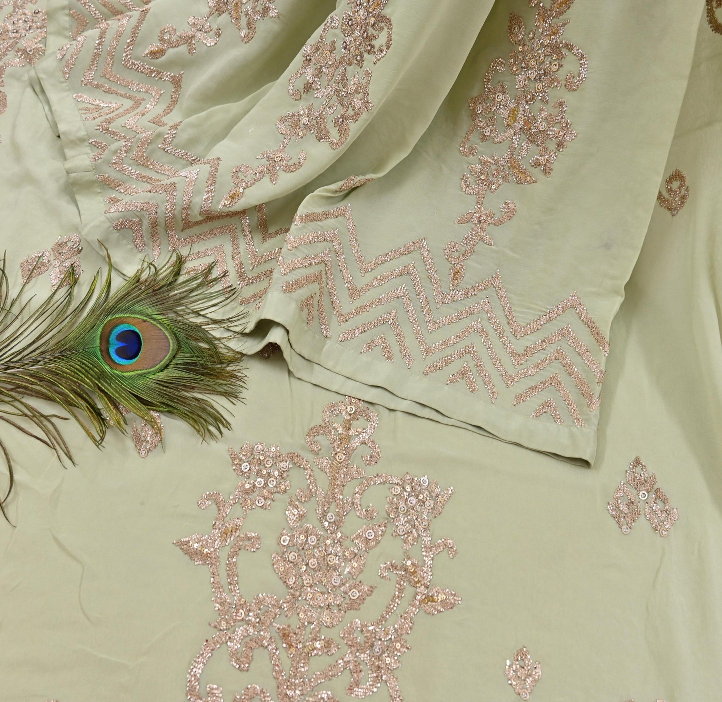 Rare Vintage Green Pure Georgette Silk Saree Hand Embroidered Designer Abu Jani Sari 5.5 Yard Bollywood Party Wear with Blouse fabric