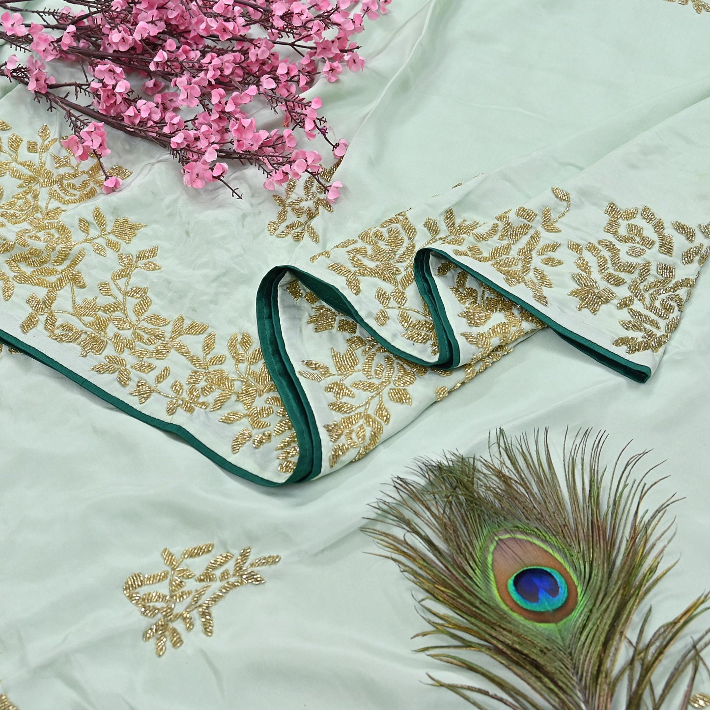 Rare Vintage Green Pure Silk Saree Hand Embroidered Fabric 6 Yards Sari Bollywood Party Wear Ethnic Designer Saree