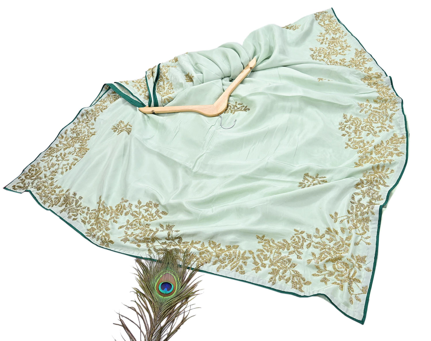 Rare Vintage Green Pure Silk Saree Hand Embroidered Fabric 6 Yards Sari Bollywood Party Wear Ethnic Designer Saree