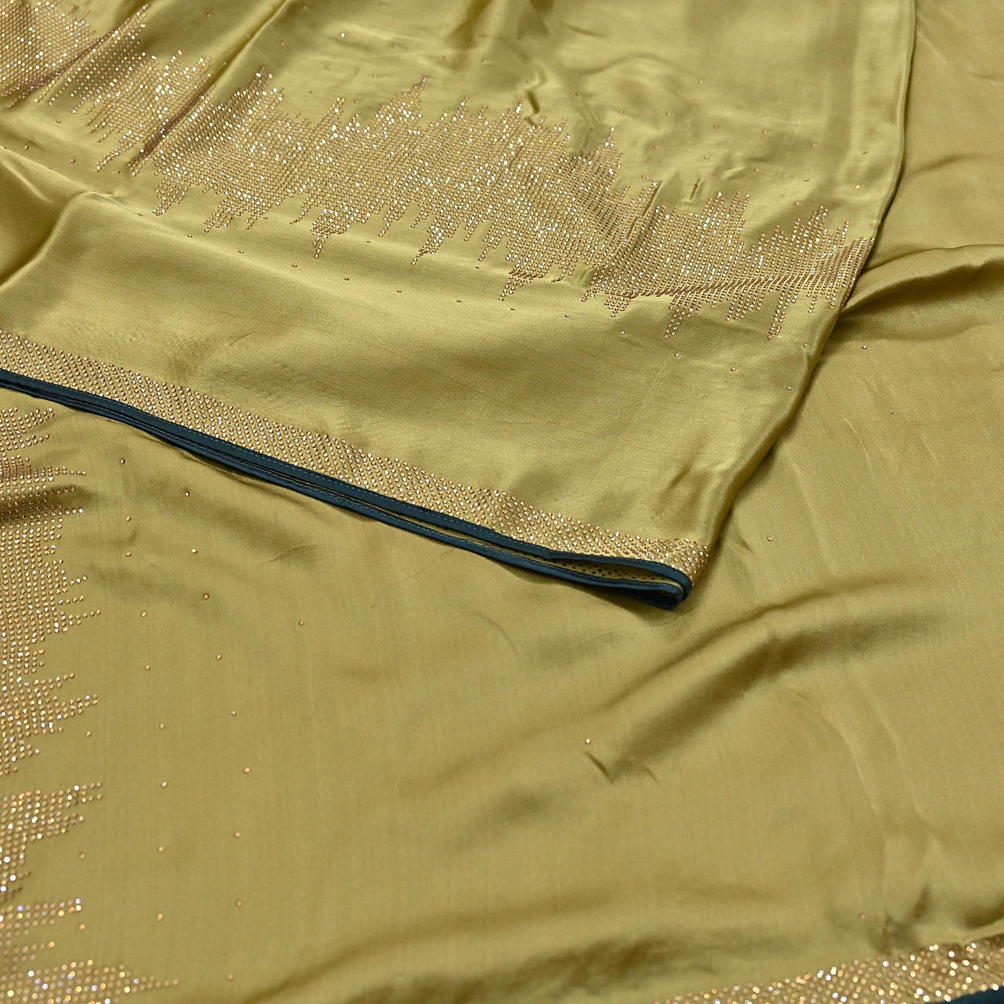Rare Vintage Henna Green Pure Satin Silk Saree Hand Embroidered Fabric 6 Yards Sari Bollywood Party Wear Ethnic Designer Saree