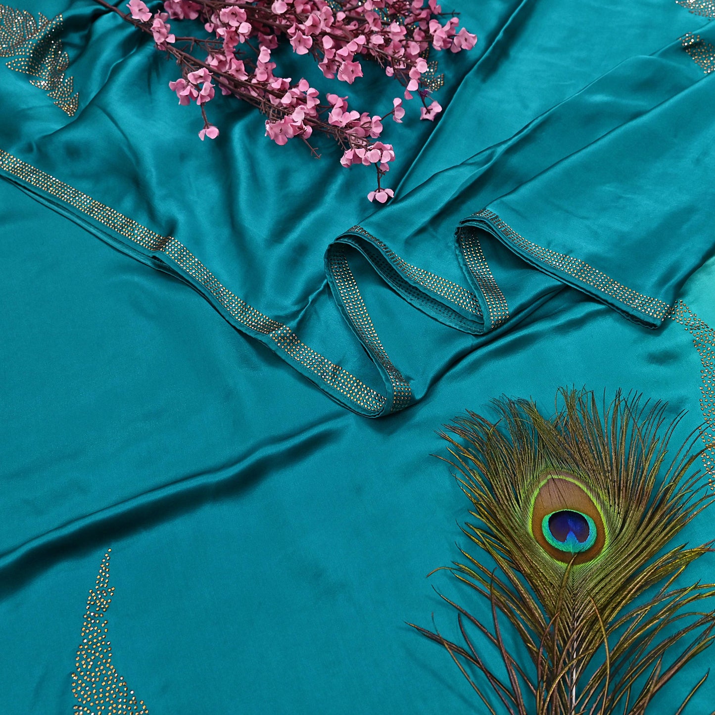 Rare Vintage Golden & Green Pure Satin Silk Saree Hand Embroidered Fabric 6 Yards Sari Bollywood Party Wear Ethnic Designer Saree