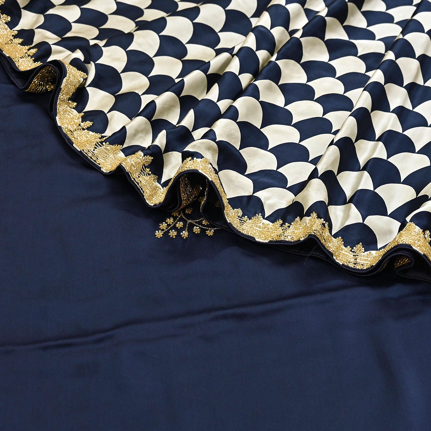 Rare Vintage Blue & Ivory Pure Satin Silk Saree Hand Embroidered Fabric 5.5 Yards Sari Bollywood Party Wear Ethnic Saree
