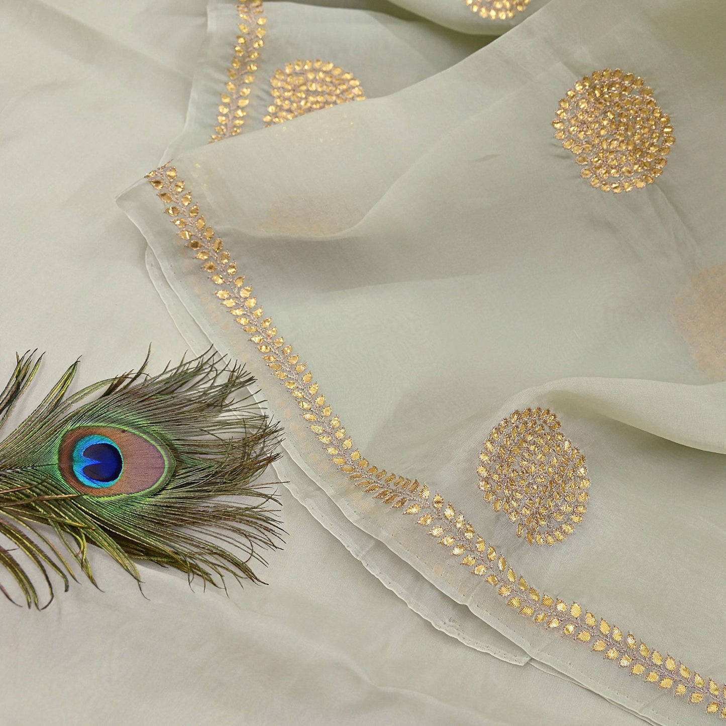 Rare Vintage Green Pure Organza Silk Saree Zardozi Hand Embroidered Designer Sari 6 Yard Bollywood Party Wear