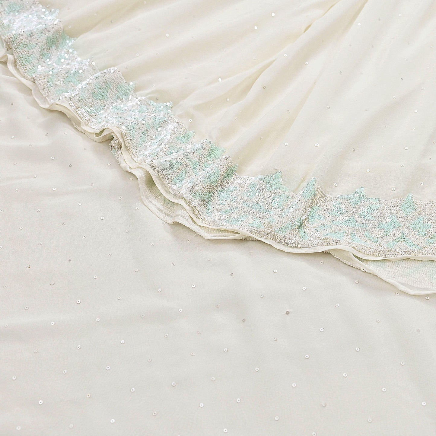 Rare Vintage White Pure Georgette Silk Saree Hand Beaded Abu Jani Designer Sari 6 Yards Bollywood Party Wear Ethnic