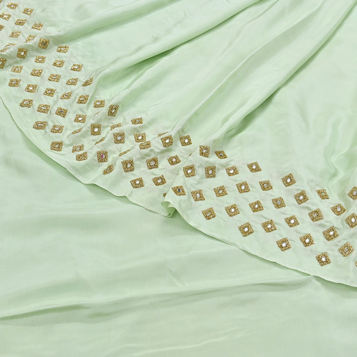 Rare Vintage Green Pure Silk Saree Hand Embroidered Fabric 6 Yard Sari Bollywood Party Wear Ethnic Designer Saree