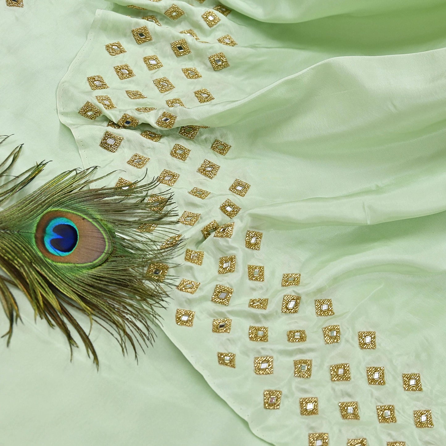 Rare Vintage Green Pure Silk Saree Hand Embroidered Fabric 6 Yard Sari Bollywood Party Wear Ethnic Designer Saree