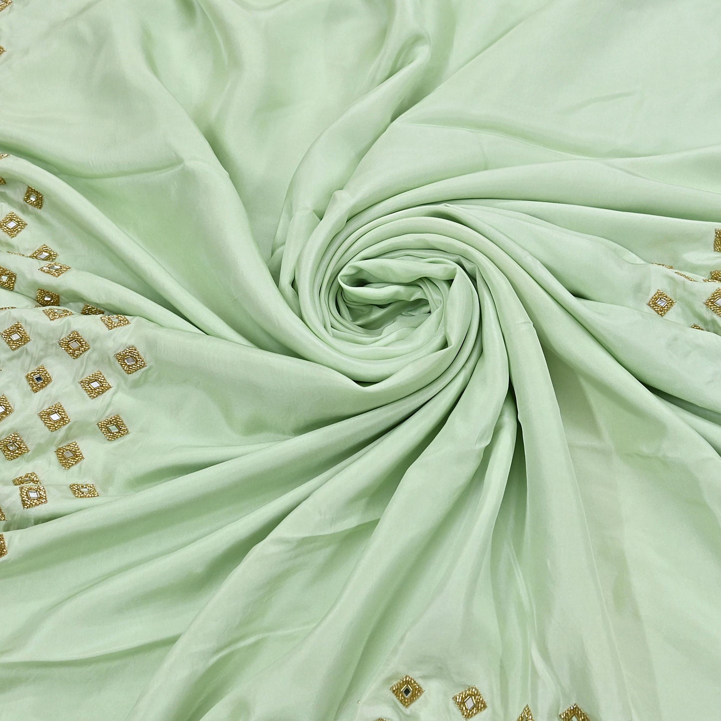 Rare Vintage Green Pure Silk Saree Hand Embroidered Fabric 6 Yard Sari Bollywood Party Wear Ethnic Designer Saree